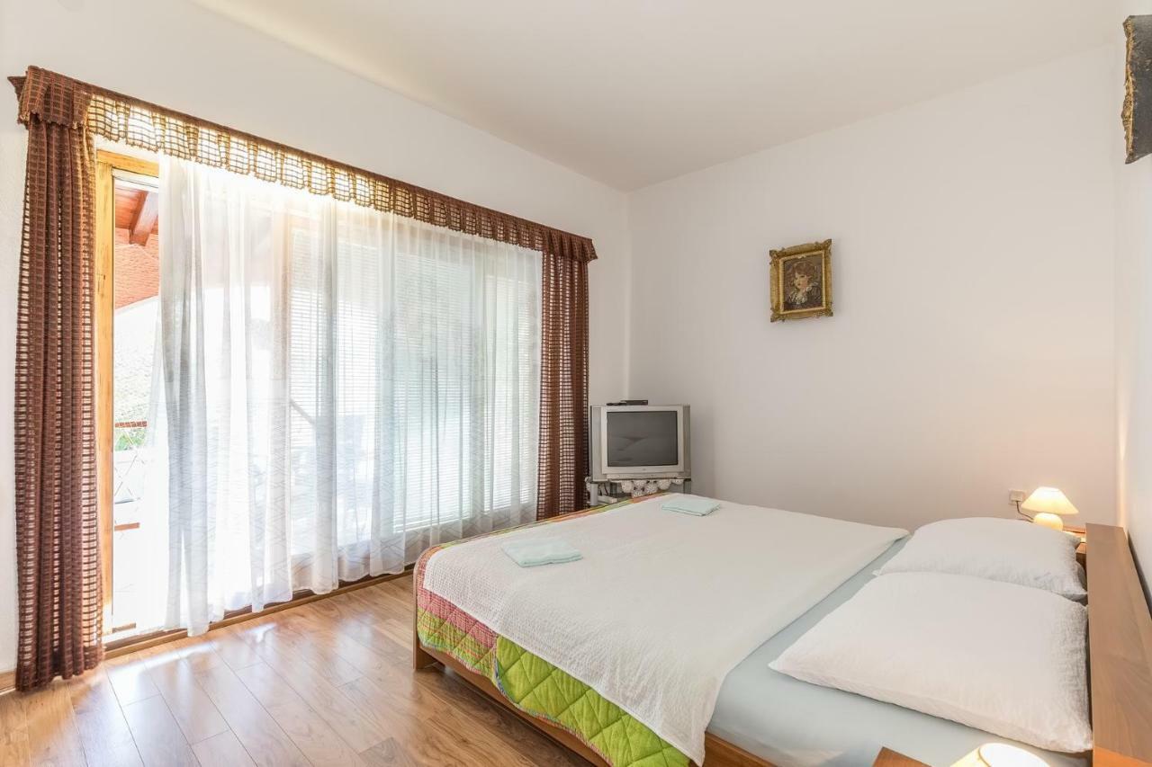 Apartments Darinka Poreč Exterior foto
